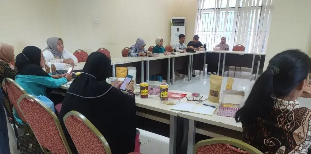 PLUT KUMKM Sulsel Gelar Kurasi Produk UMKM