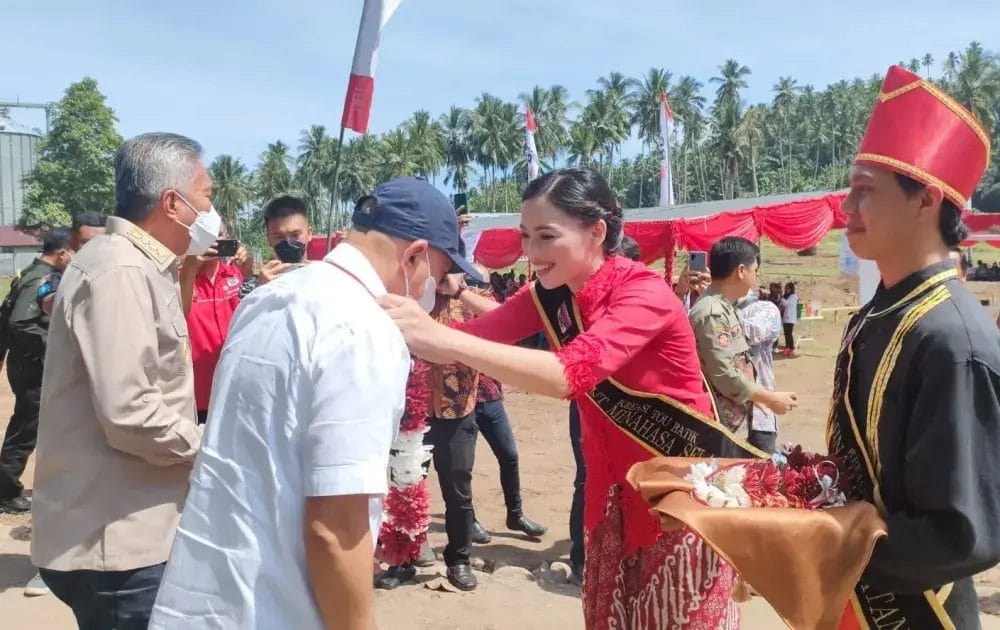 KemenKop UKM Bangun Factory Sharing di Minahasa Selatan