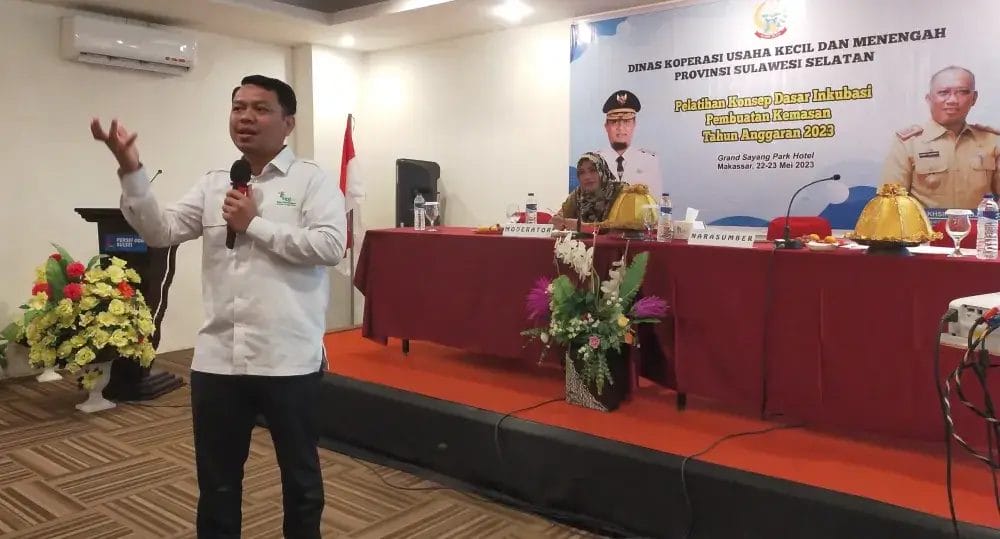 Satgas Halal Kemenag Sulsel Bekali Peserta Inkubator PLUT Sulsel