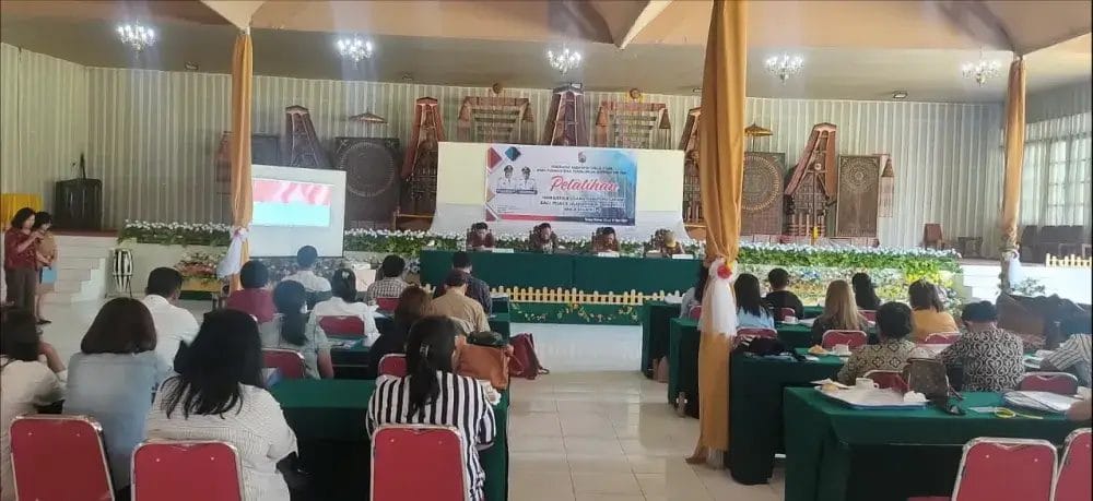 Disperindagkop UKM Toraja Utara Tingkatkan Kapasitas Usaha UMKM
