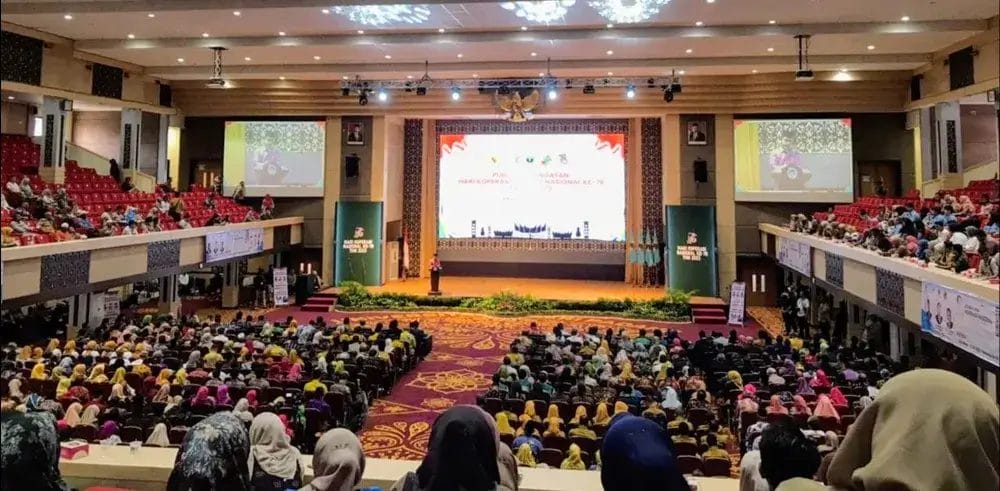 Puncak Hari Koperasi Nasional Ke-76 Digelar di UNP Padang